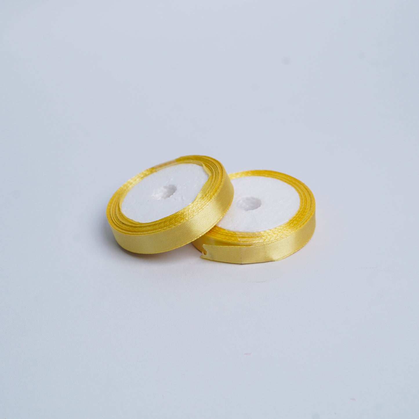 Golden ribbon