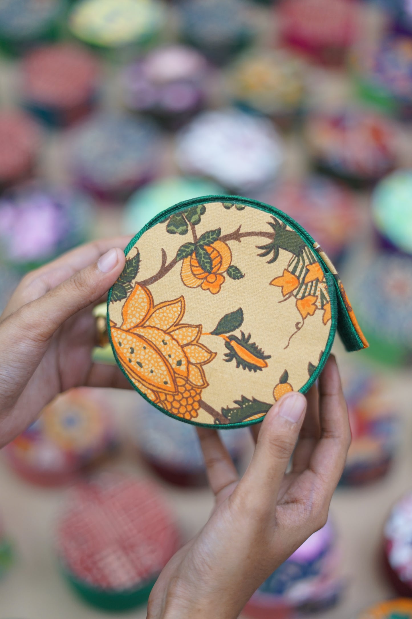 Roll Kalamkari Bangle Box (Assorted)