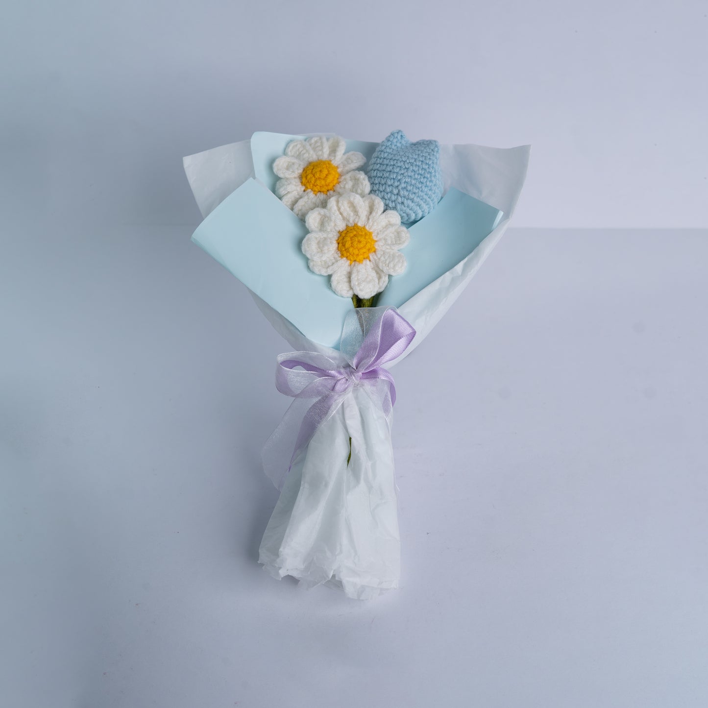Daisy flower bouquet