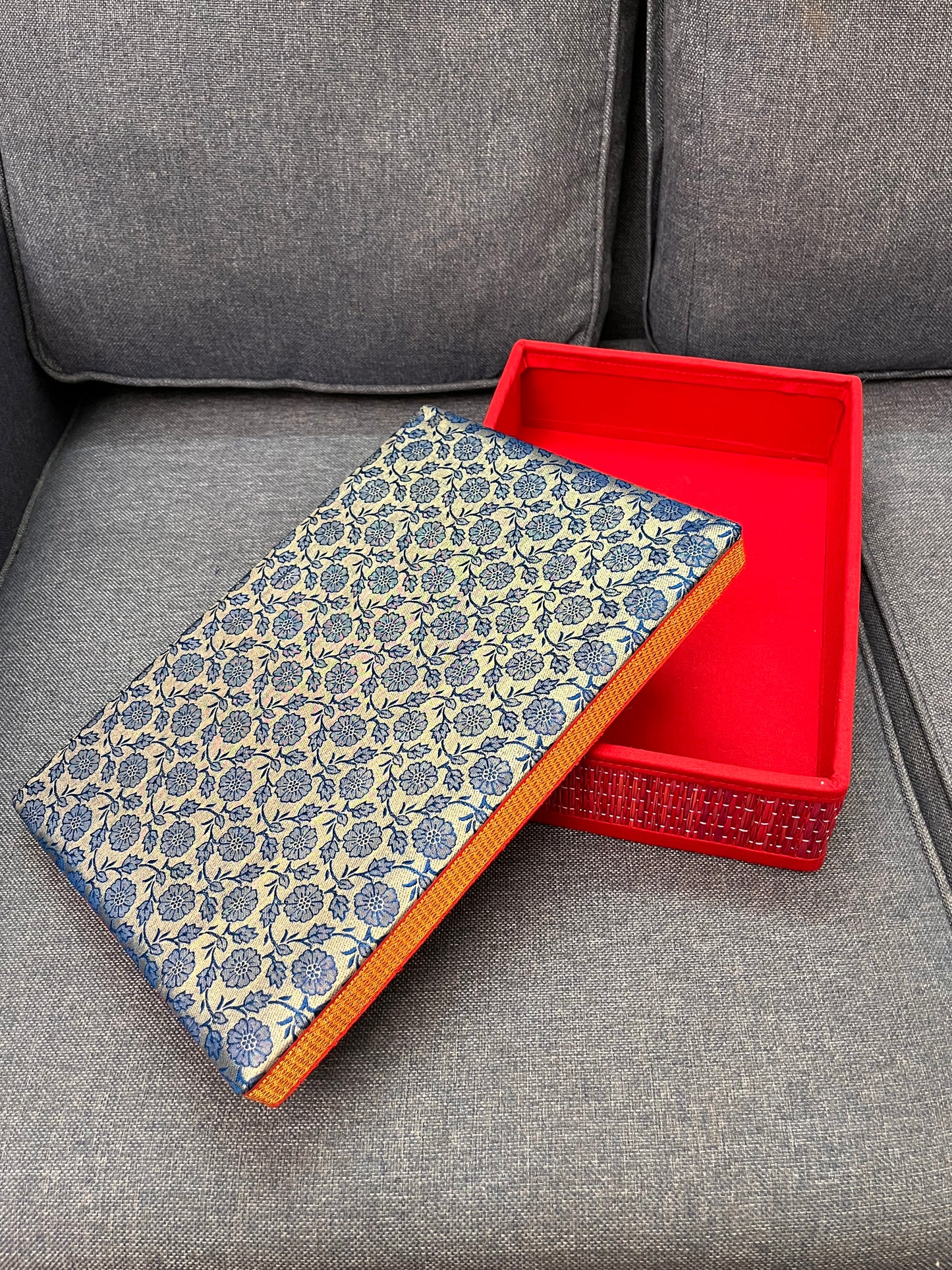 Brocade Korai Saree box