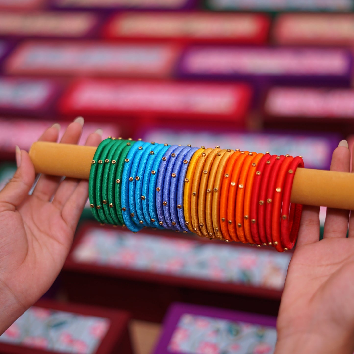 Thread bangles (2pcs)