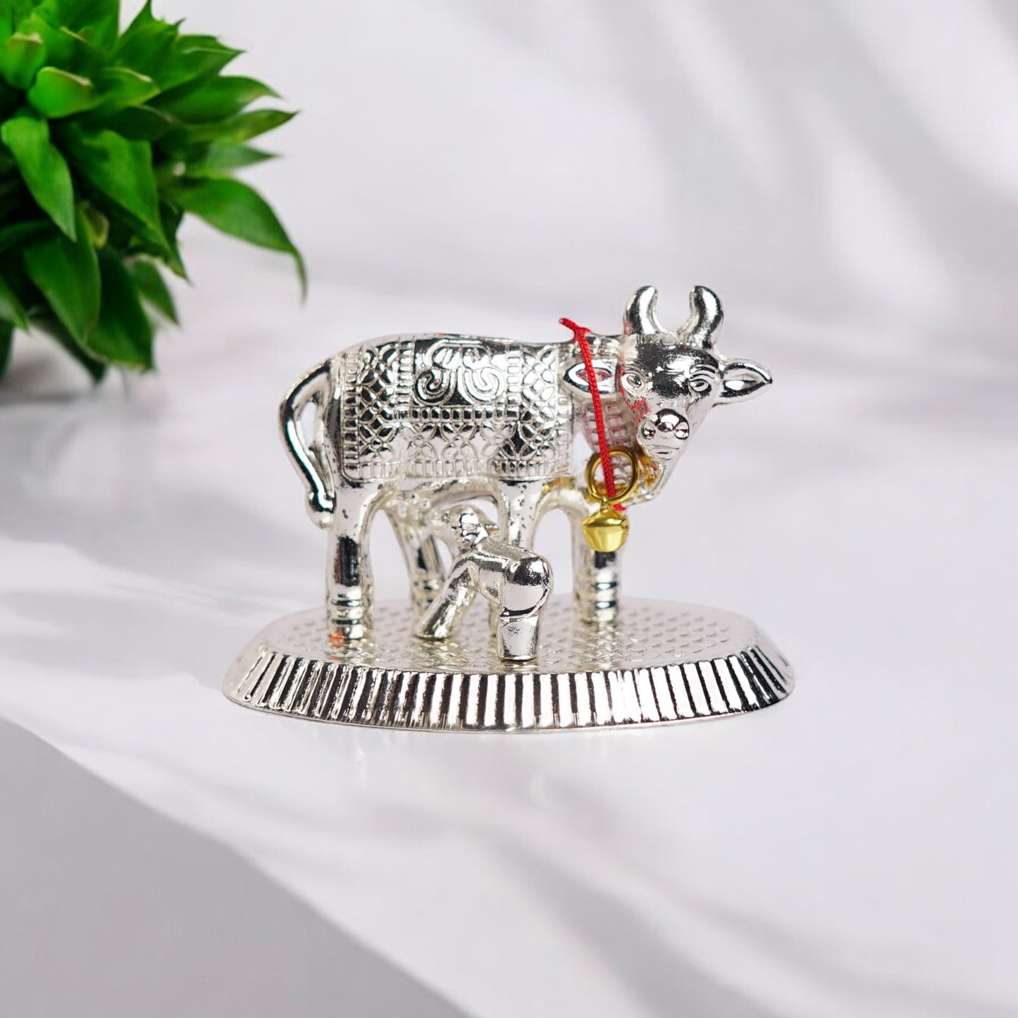 Cow and calf statue silver