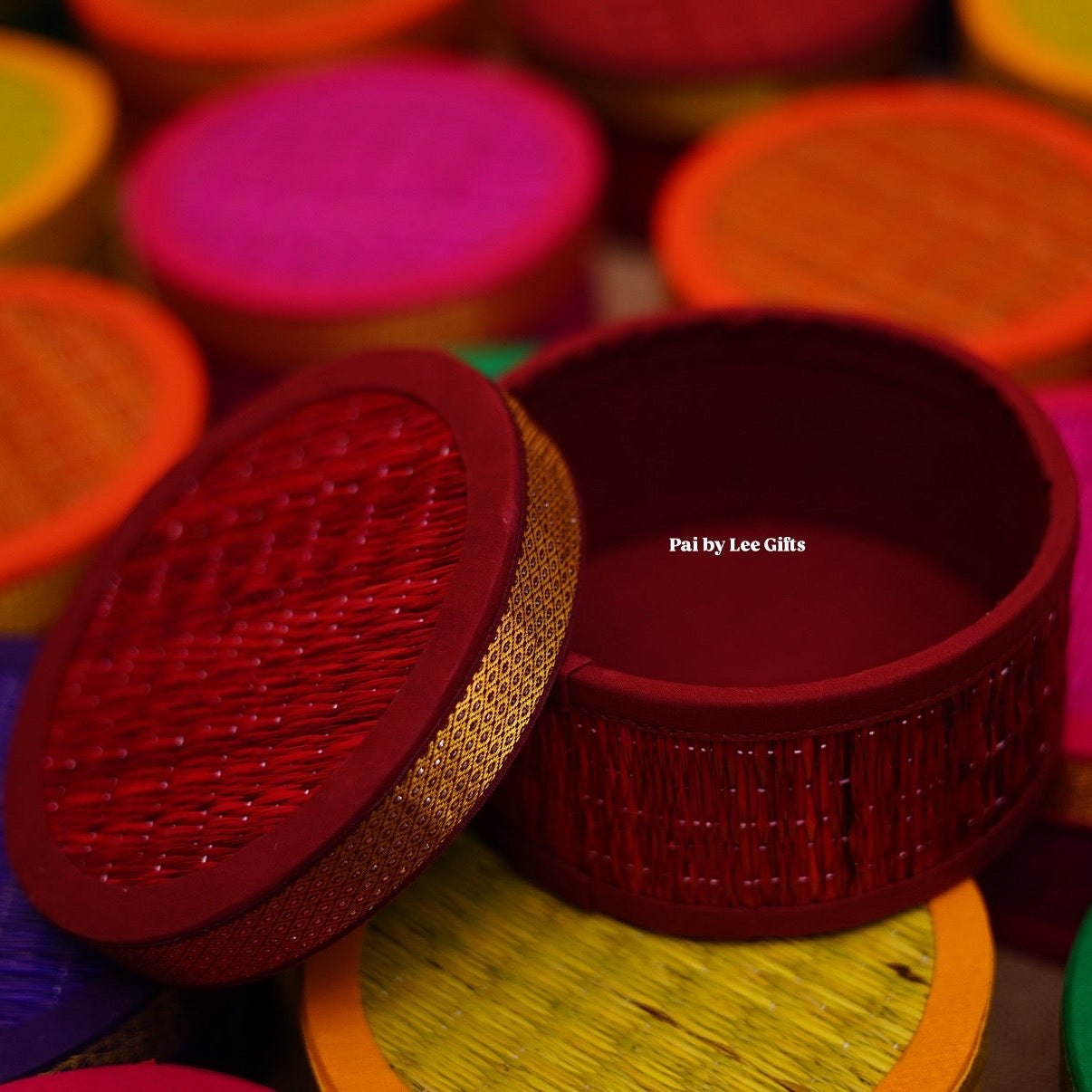 Korai circle box (Assorted)