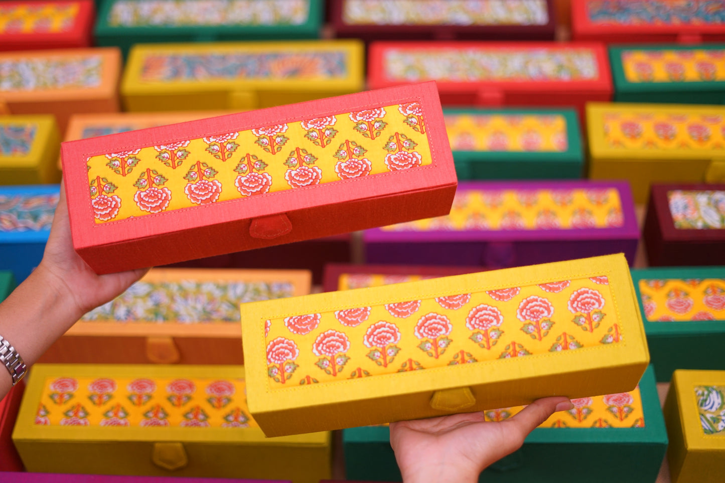 Raw silk bangle box (Assorted)