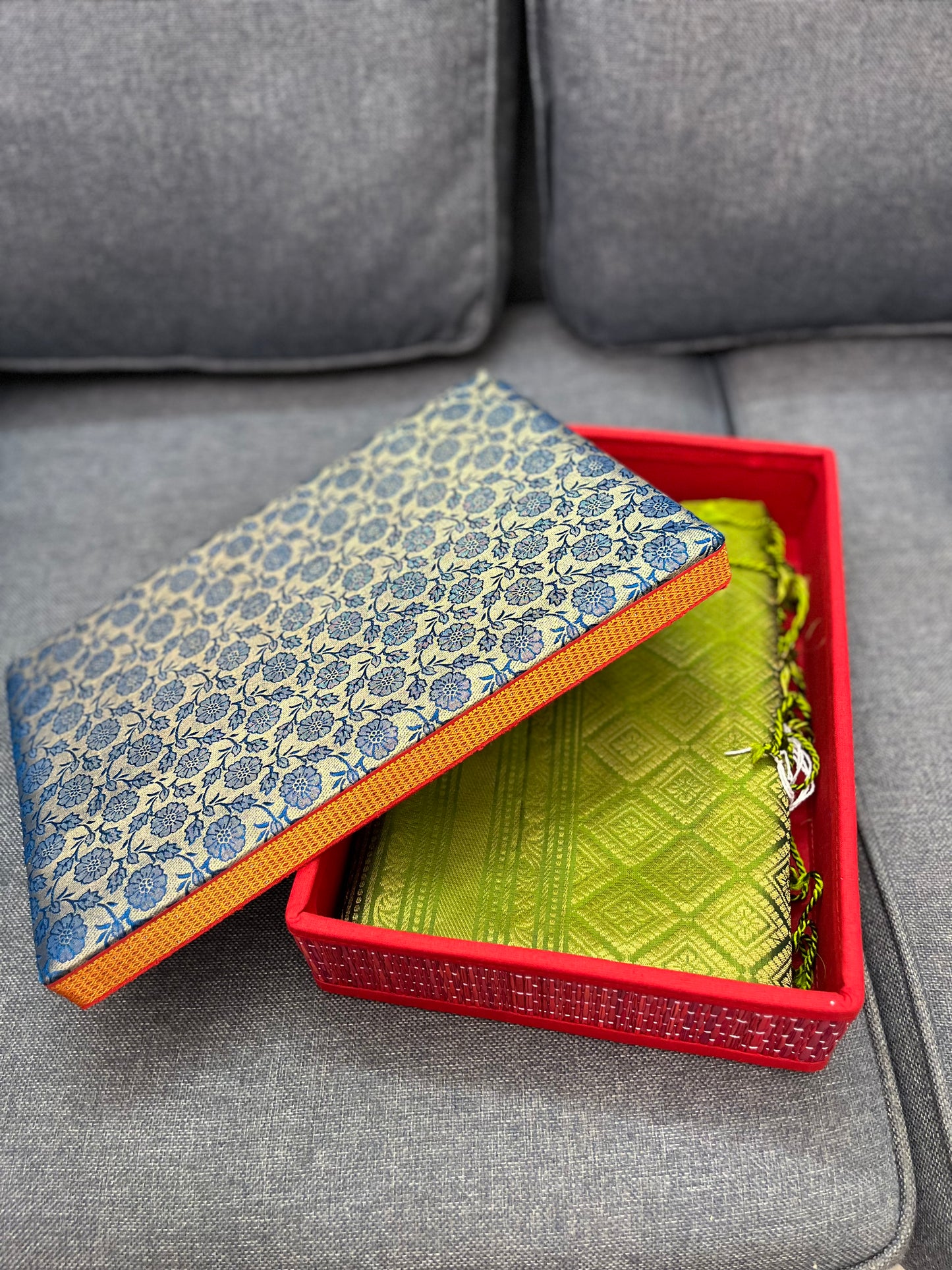 Brocade Korai Saree box