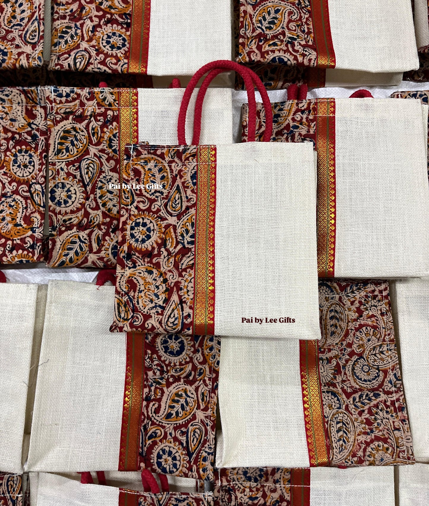 Kalamkari Jute bag with Zari (Assorted)