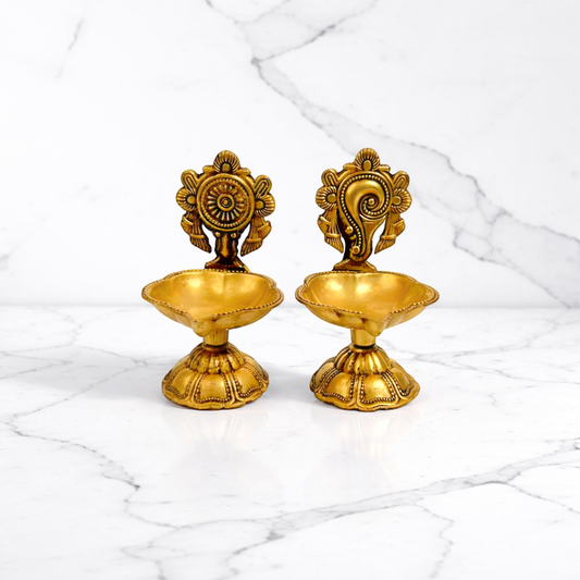 Brass Shank & Chakra Diya