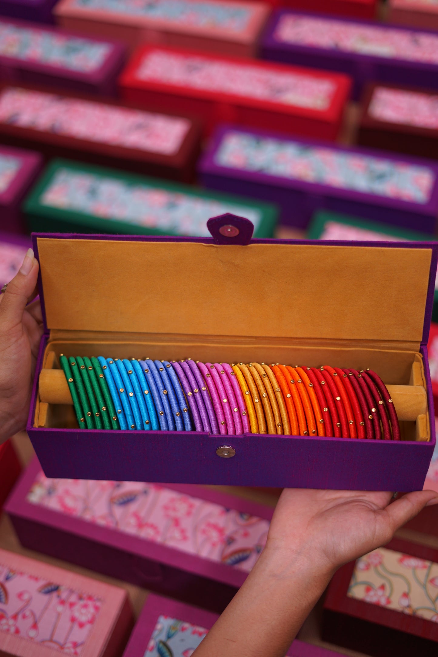 Raw silk bangle box (Assorted)