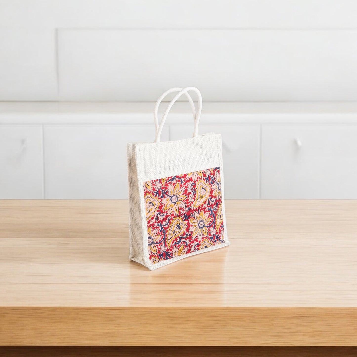 Kalamkari jute bag (Assorted)